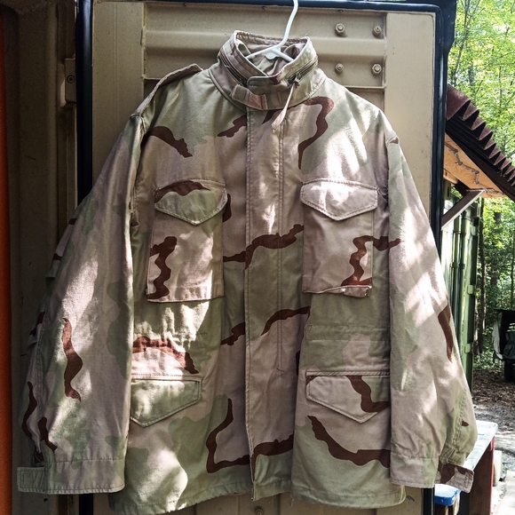 Cold weather field coat desert camo large/reg - Picture 1 of 7